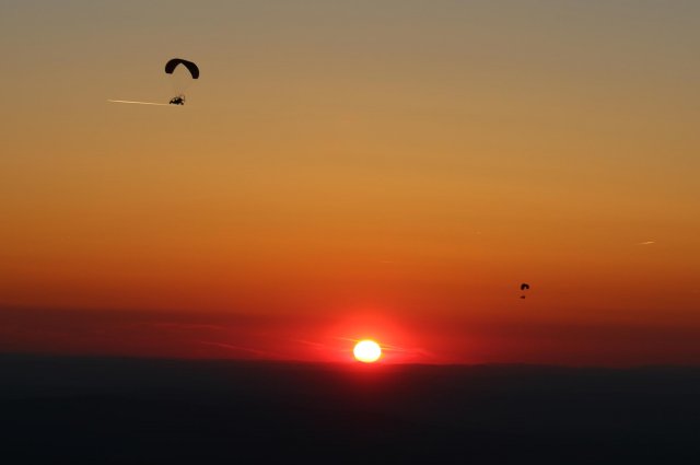 Sunset Flieger